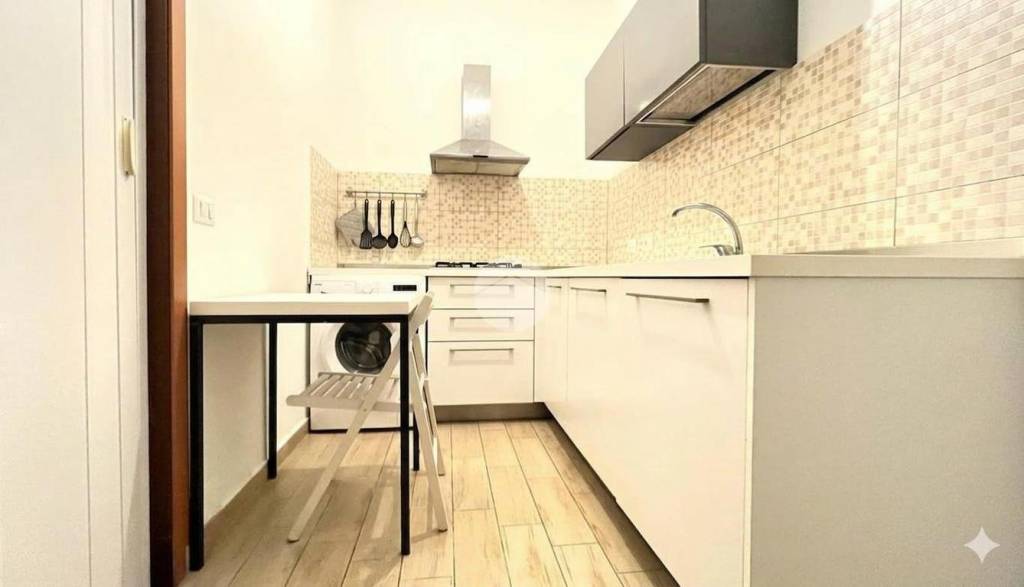 appartamento in vendita a Milano in zona Piazzale Lodi