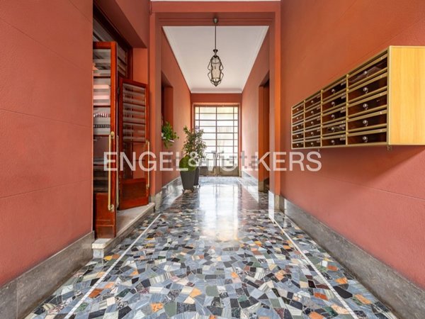 appartamento in vendita a Milano in zona Piazzale Lodi