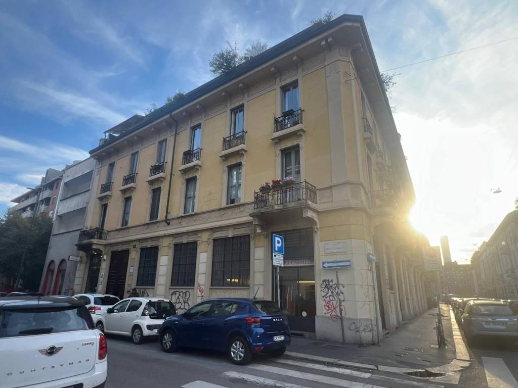 appartamento in vendita a Milano in zona Sempione
