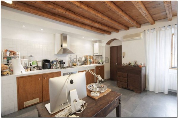 appartamento in vendita a Milano in zona Solari