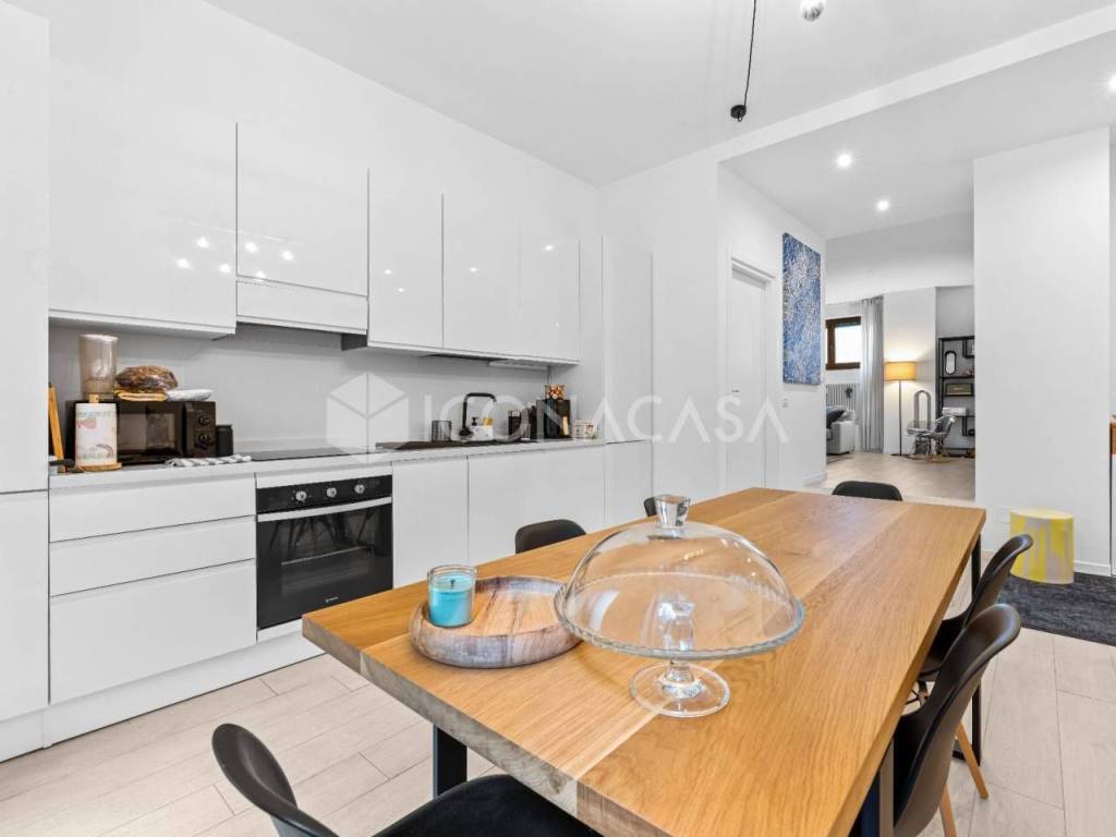 appartamento in vendita a Milano in zona Maggiolina