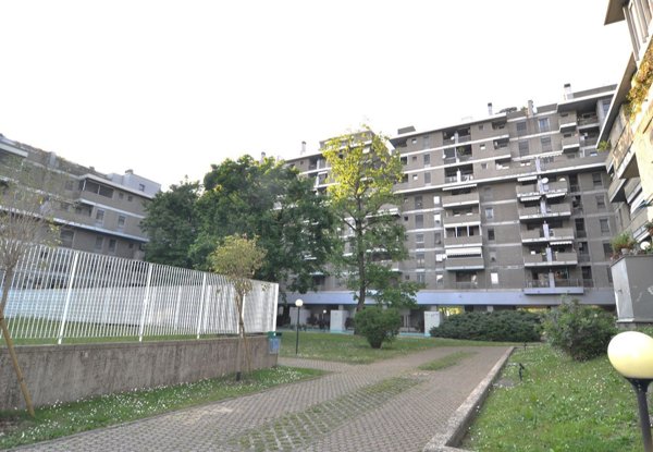 appartamento in vendita a Milano in zona Ronchetto sul Naviglio