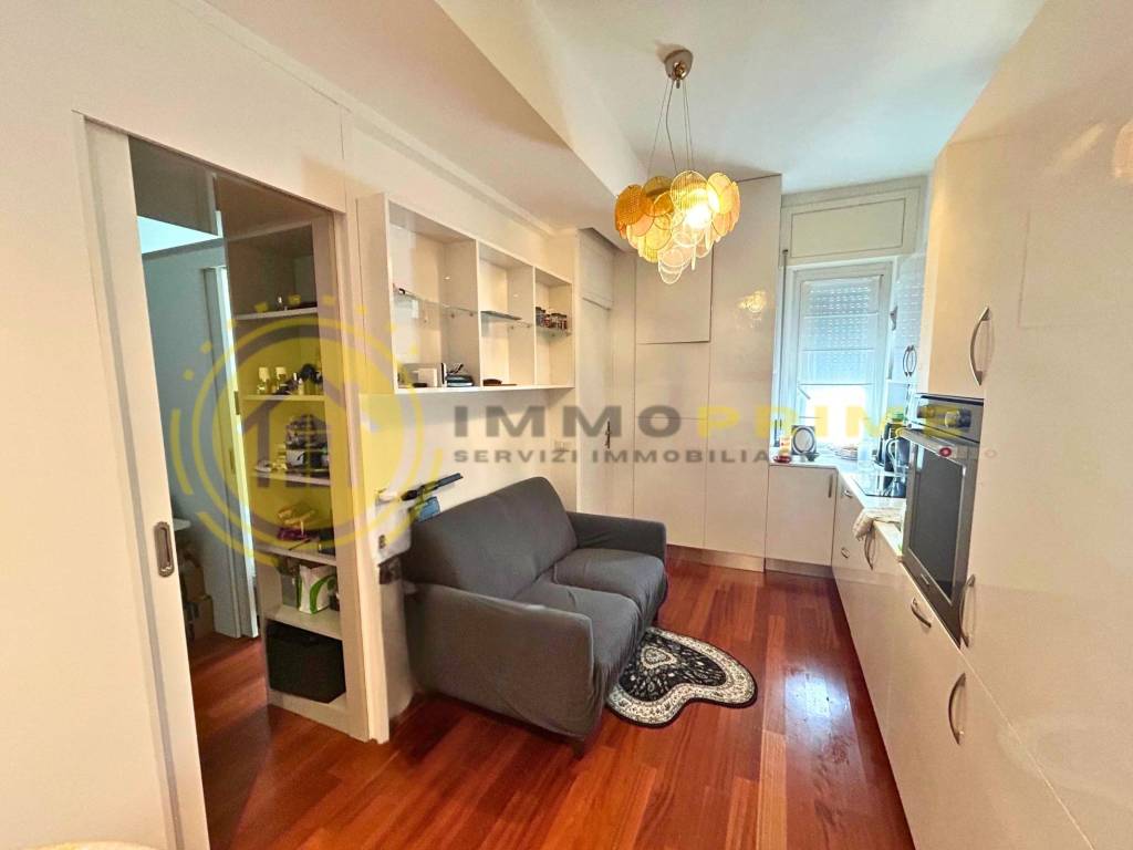 appartamento in vendita a Milano in zona Porta Garibaldi