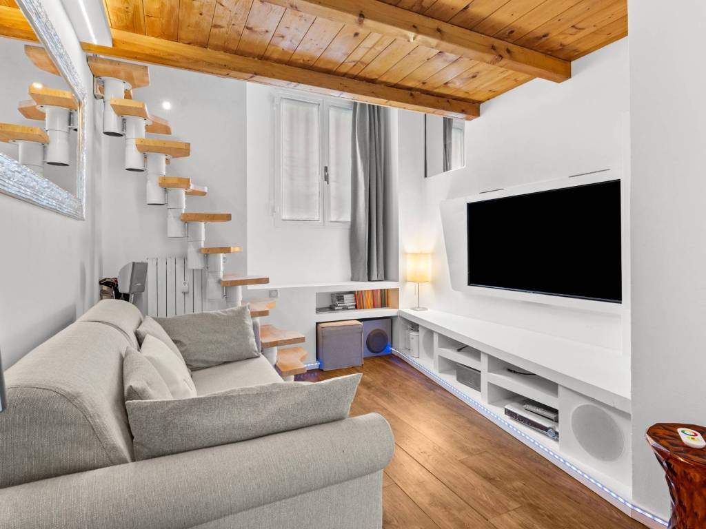 appartamento in vendita a Milano in zona Porta Romana