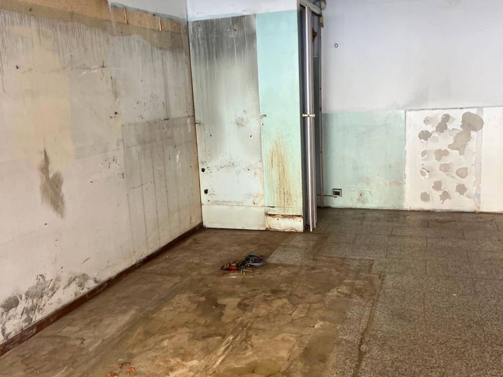 negozio in vendita a Milano in zona Isola