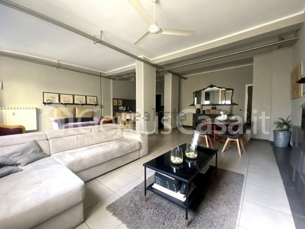 appartamento in vendita a Milano in zona Dergano