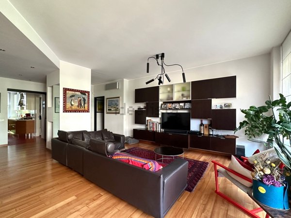 appartamento in vendita a Milano in zona Il Portello