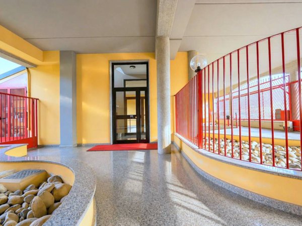 appartamento in vendita a Milano in zona Dergano