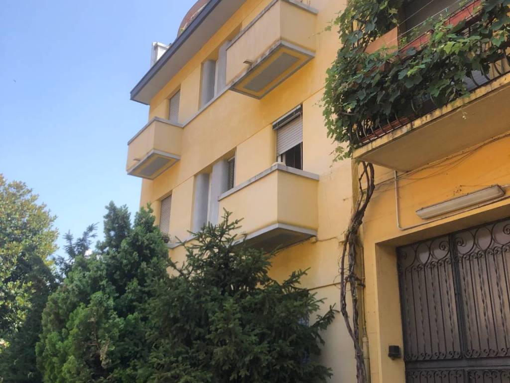 appartamento in vendita a Milano in zona Bovisa
