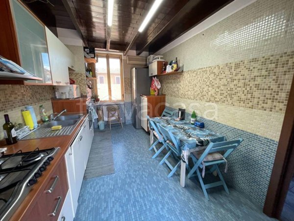 appartamento in vendita a Milano in zona Baggio