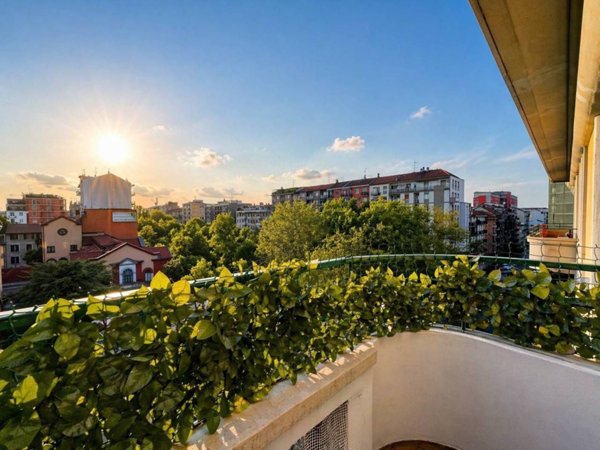 appartamento in vendita a Milano in zona Città Studi