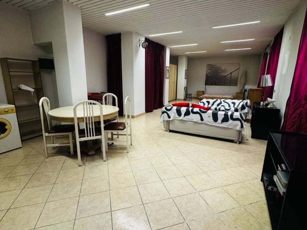 loft in vendita a Milano in zona Baggio