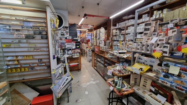 negozio in vendita a Milano