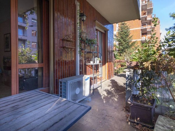 appartamento in vendita a Milano in zona Porta Romana