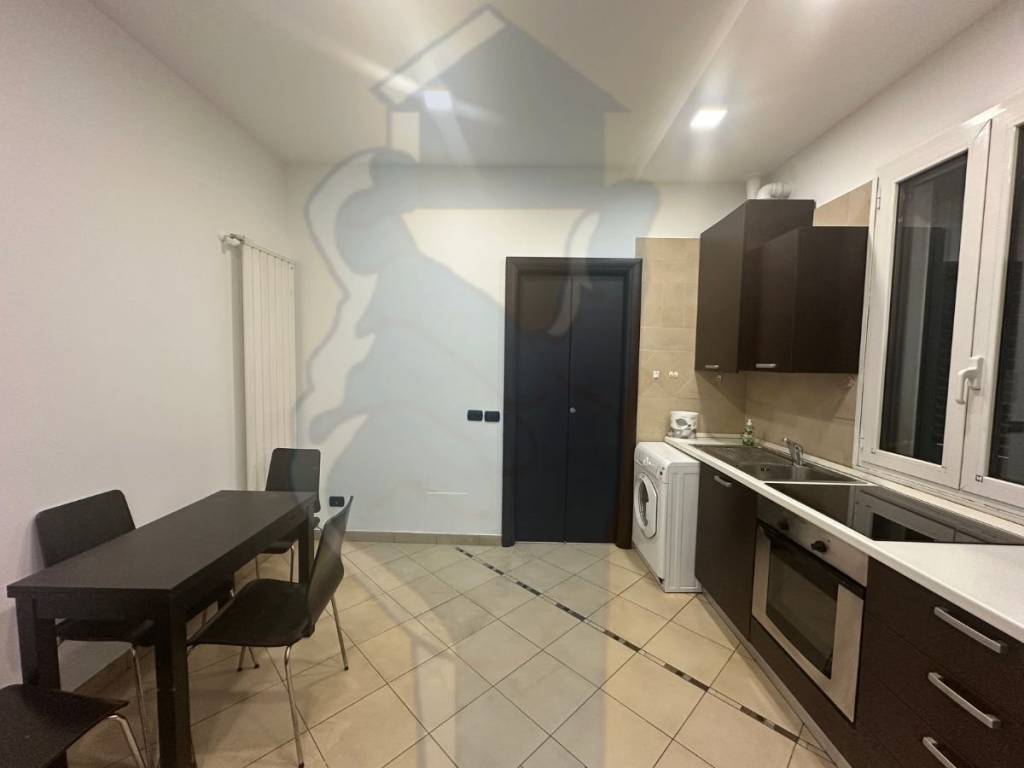 appartamento in vendita a Milano in zona Adriano