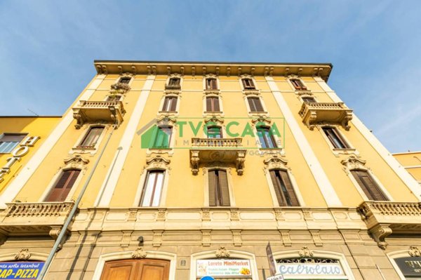 appartamento in vendita a Milano in zona Casoretto
