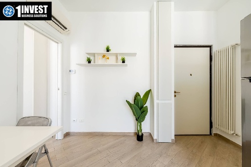 appartamento in vendita a Milano in zona Guastalla