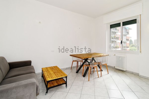 appartamento in vendita a Milano in zona Gorla