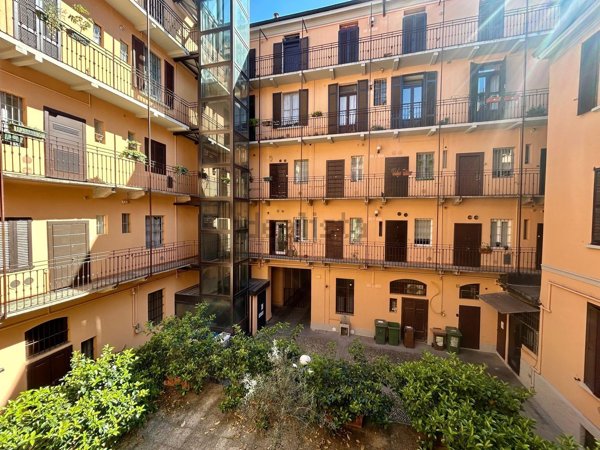 appartamento in vendita a Milano in zona Solari