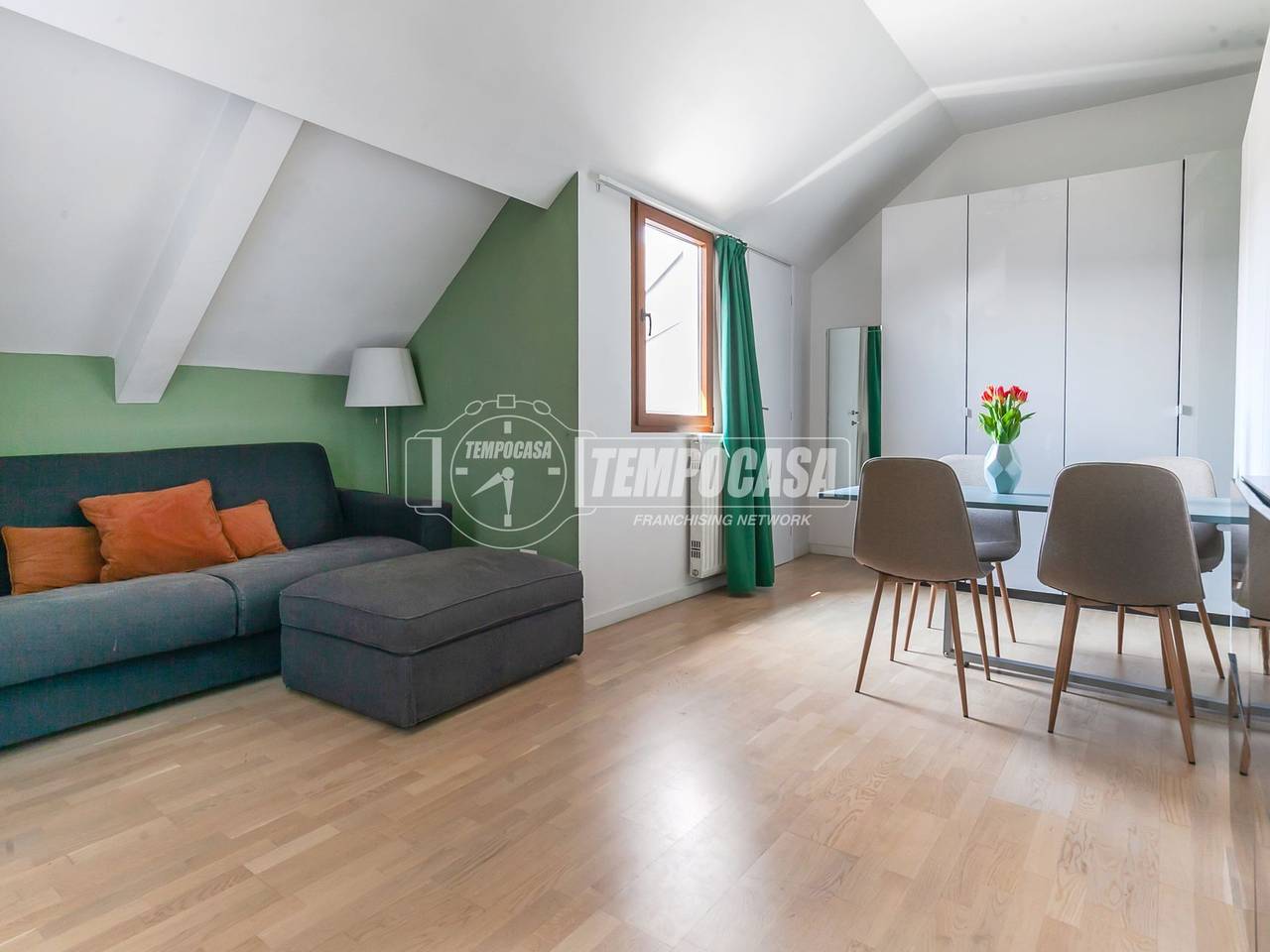 appartamento in vendita a Milano in zona Isola