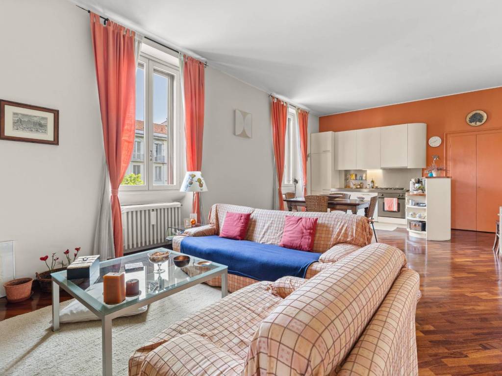 appartamento in vendita a Milano in zona Porta Romana