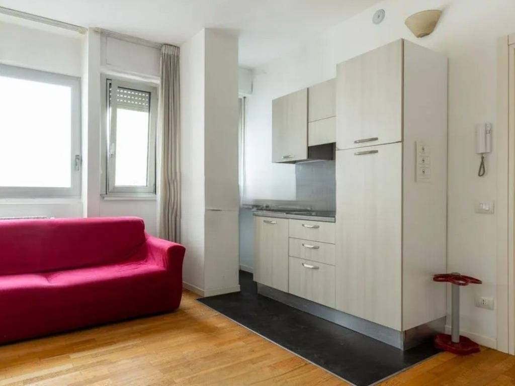 appartamento in vendita a Milano in zona Isola