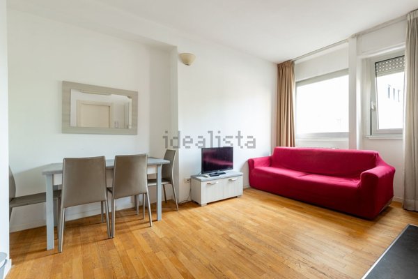 appartamento in vendita a Milano in zona Isola