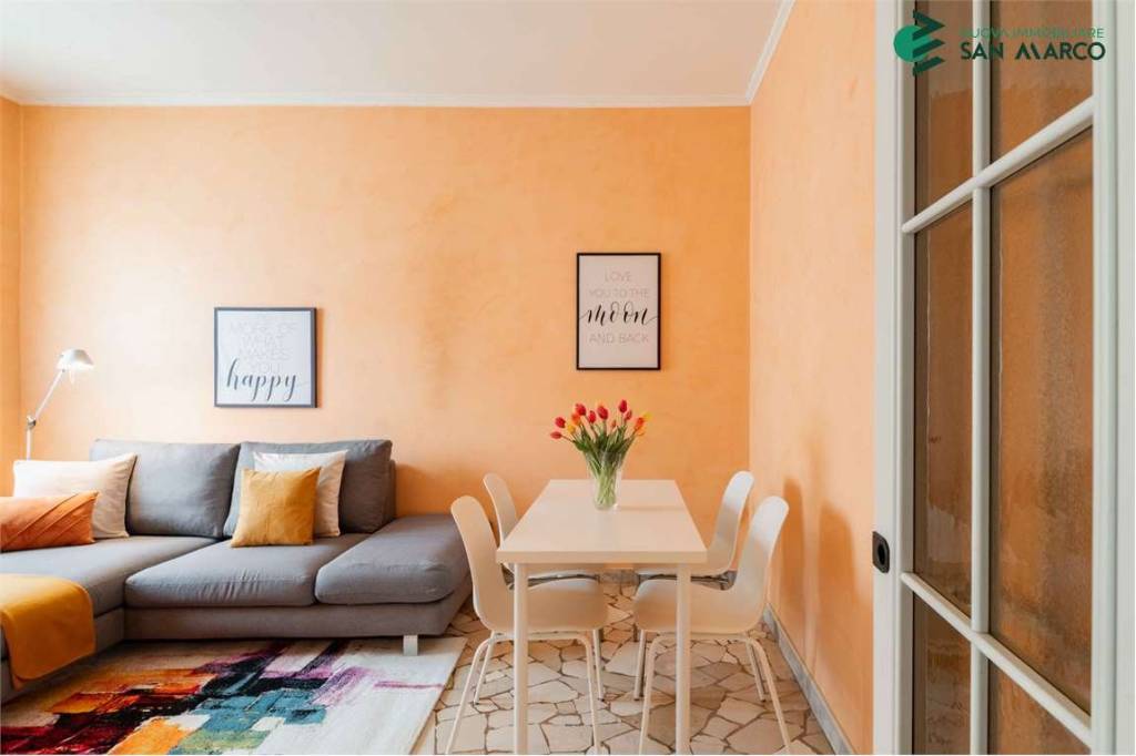 appartamento in vendita a Milano in zona Corvetto
