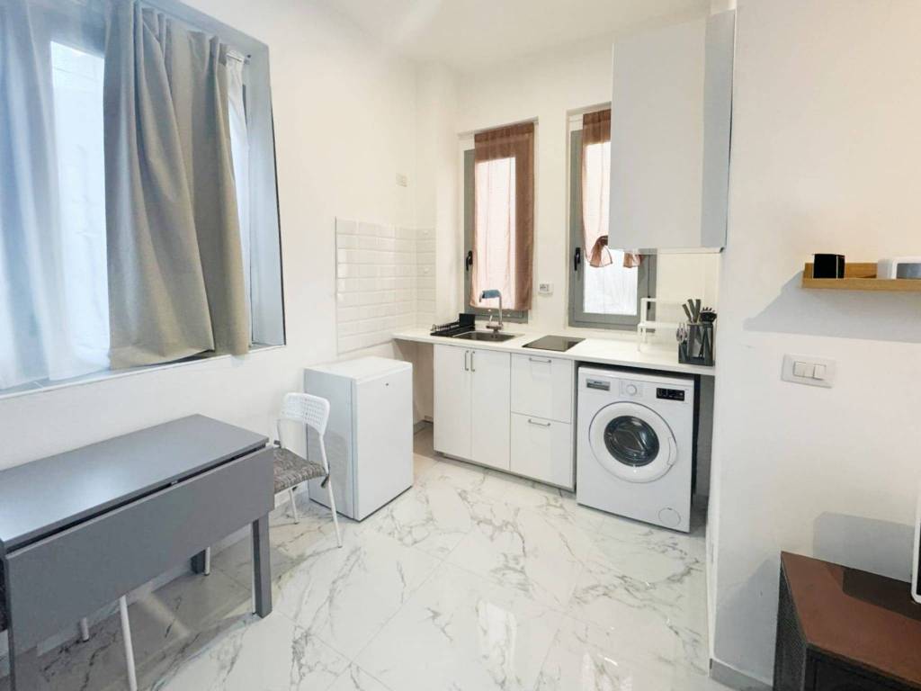 appartamento in vendita a Milano in zona Chiesa Rossa