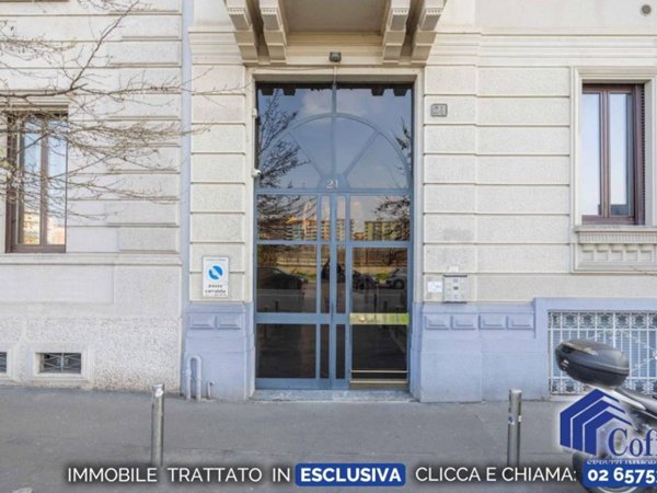 appartamento in vendita a Milano in zona Vigentino