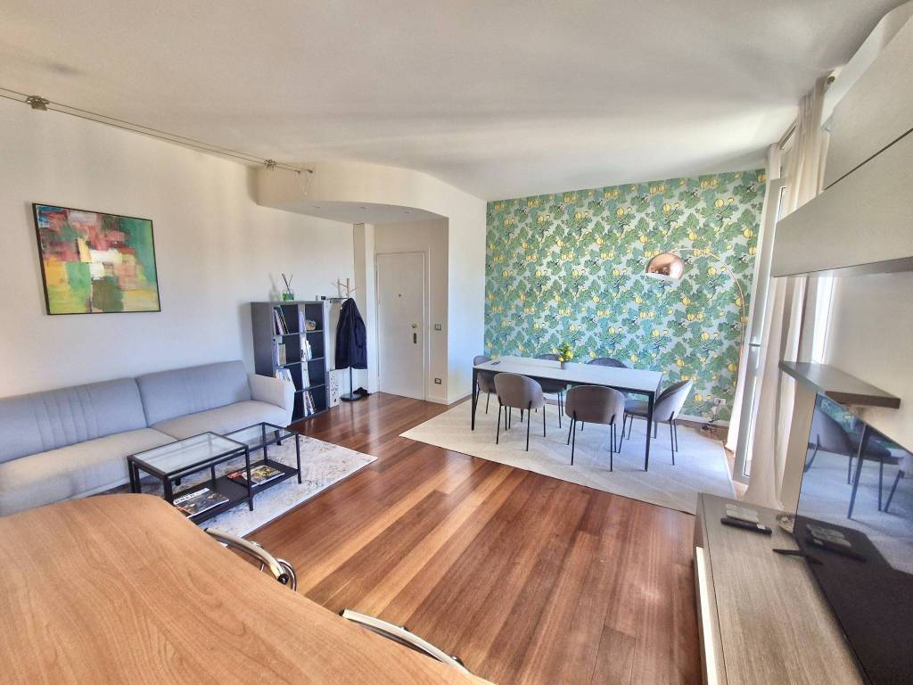 appartamento in vendita a Milano in zona Città Studi