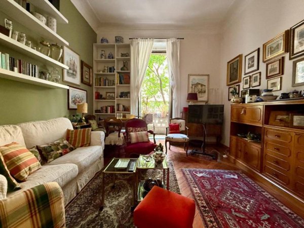 appartamento in vendita a Milano in zona Centro Direzionale