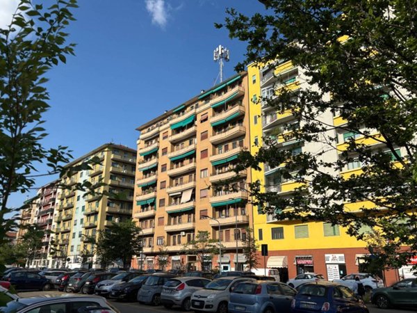 appartamento in vendita a Milano in zona Trenno