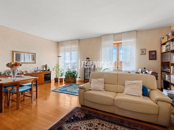 appartamento in vendita a Milano in zona Calvairate