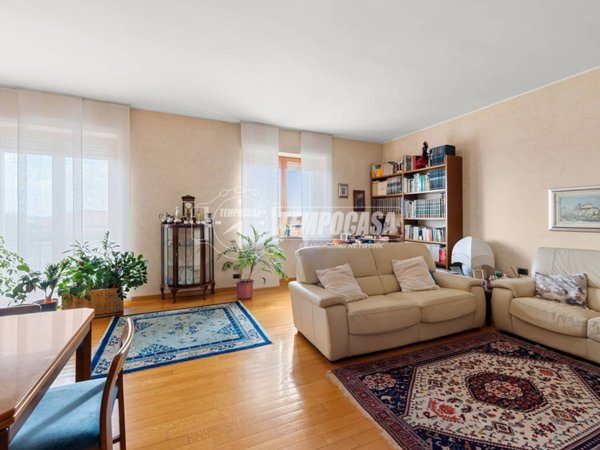 appartamento in vendita a Milano in zona Calvairate