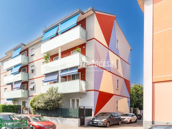 appartamento in vendita a Milano in zona Gorla