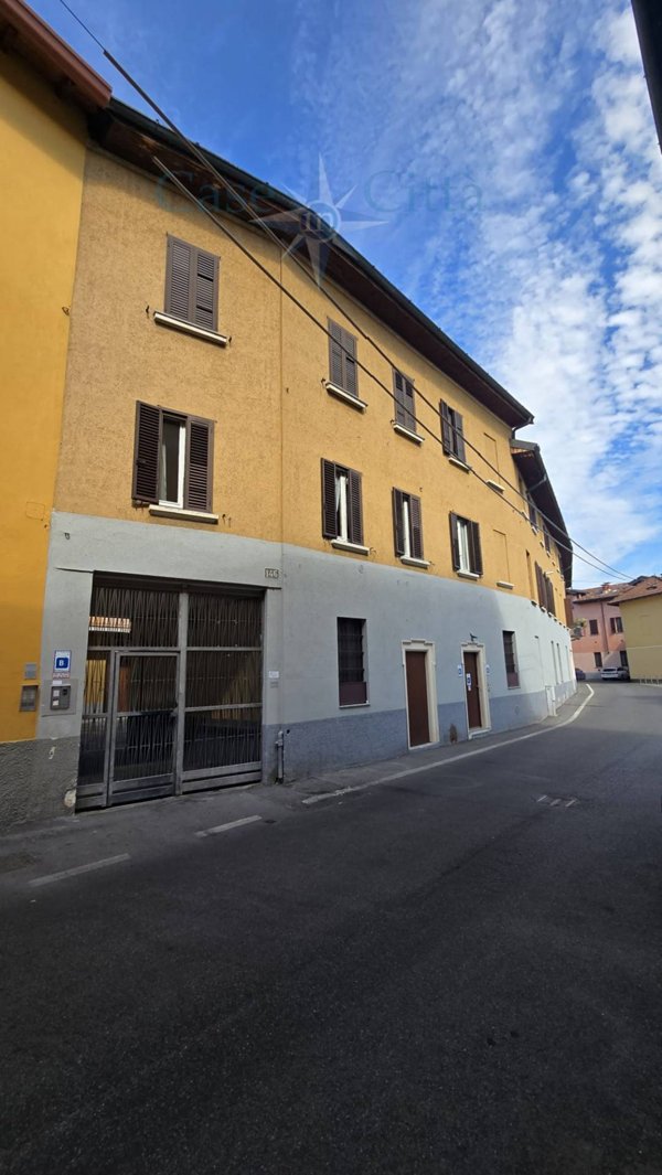 appartamento in vendita a Milano in zona Quinto Romano