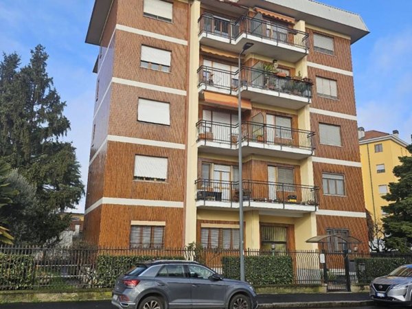 appartamento in vendita a Milano in zona Ponte Lambro