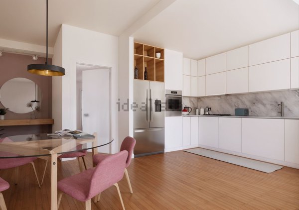 appartamento in vendita a Milano in zona Lambrate