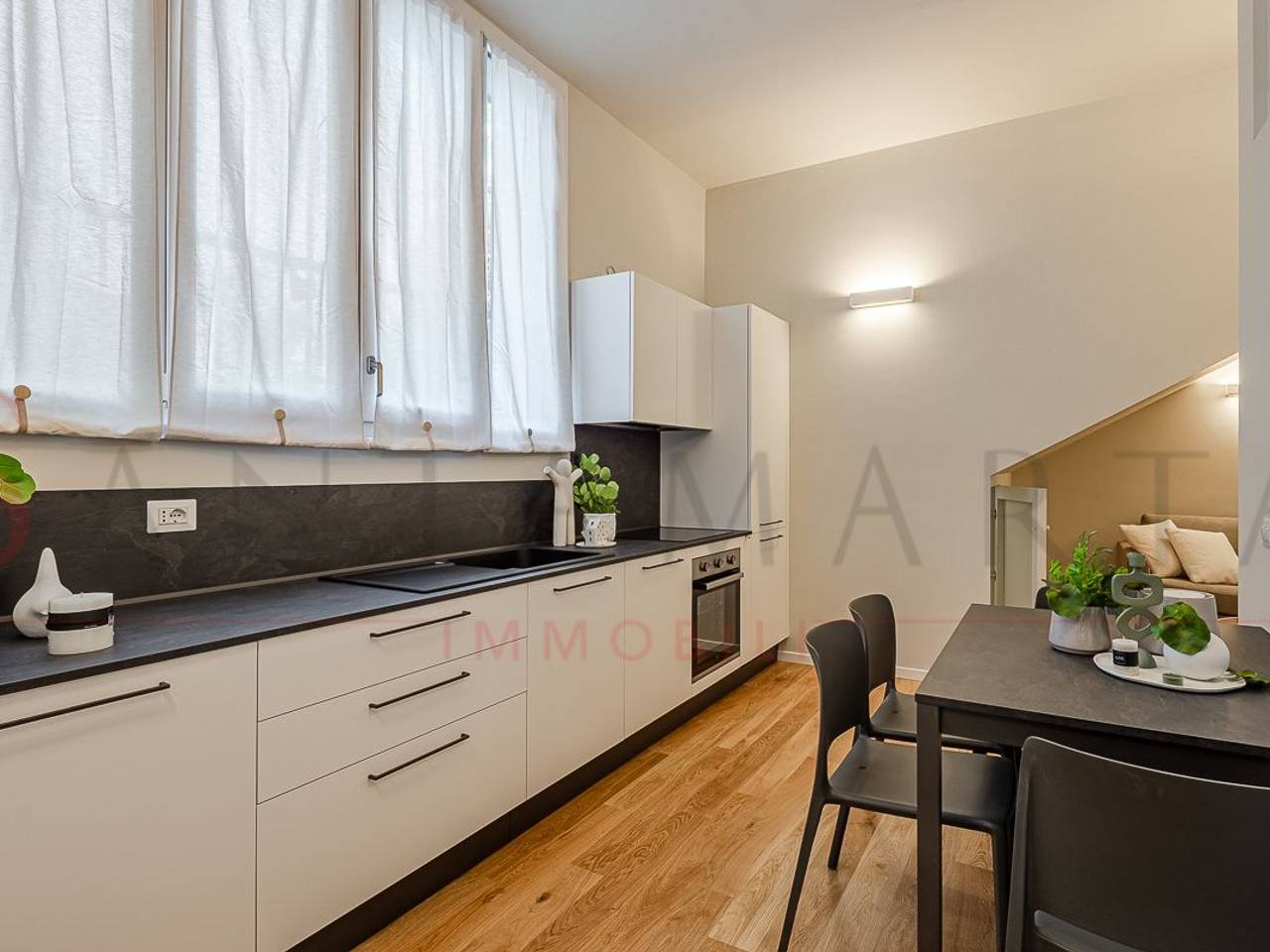 appartamento in vendita a Milano in zona Lorenteggio