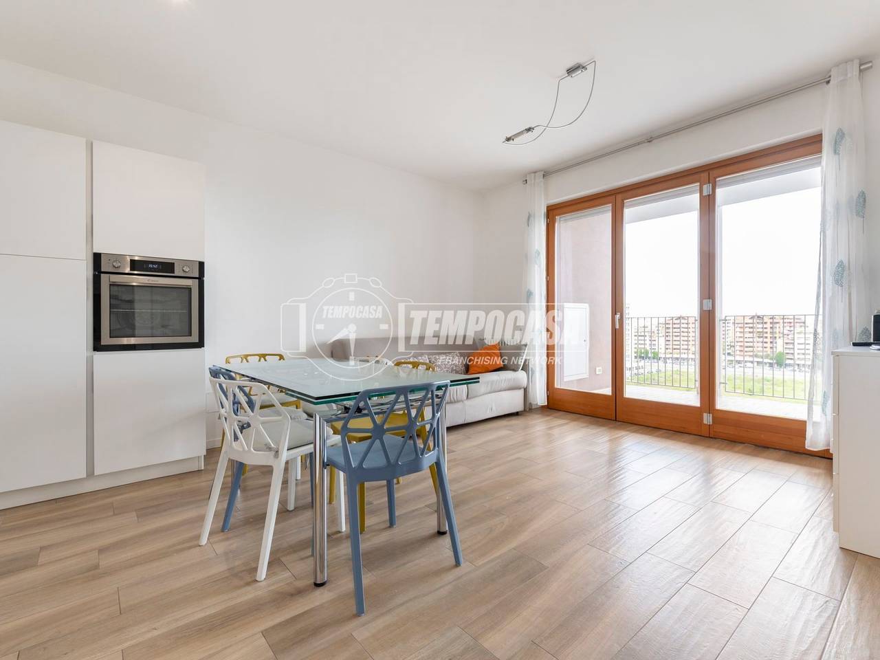 appartamento in vendita a Milano in zona Adriano