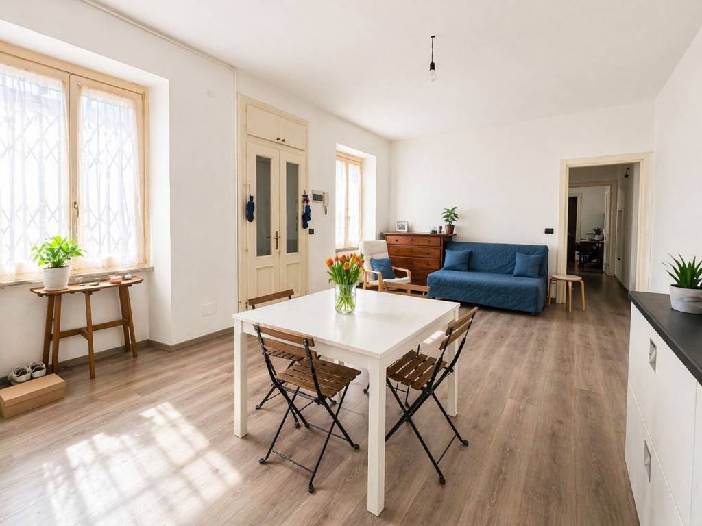 appartamento in vendita a Milano in zona Bullona