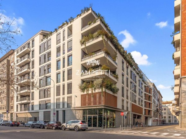 appartamento in vendita a Milano