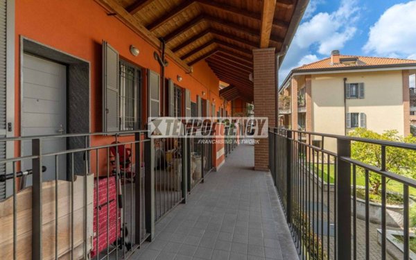 appartamento in vendita a Milano in zona Restocco Maroni