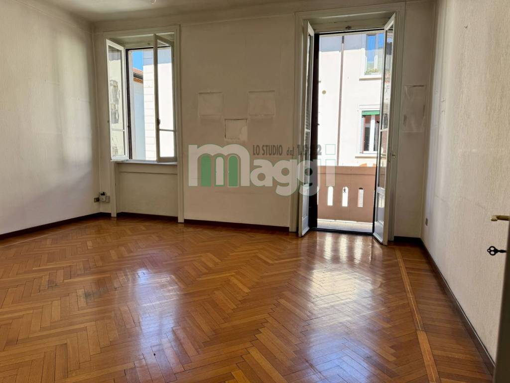 appartamento in vendita a Milano in zona Città Studi