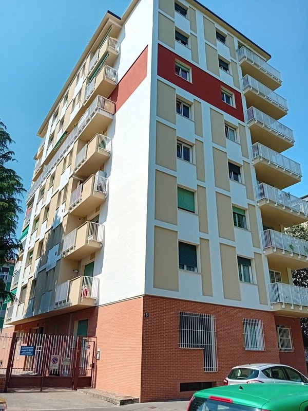 appartamento in vendita a Milano in zona Affori