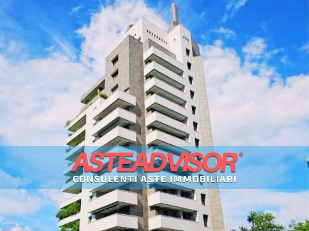 appartamento in vendita a Milano in zona Il Portello
