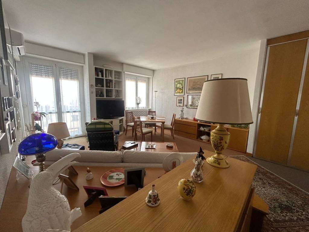 appartamento in vendita a Milano in zona San Cristoforo