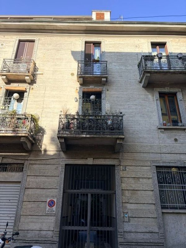 casa indipendente in vendita a Milano in zona Garegnano