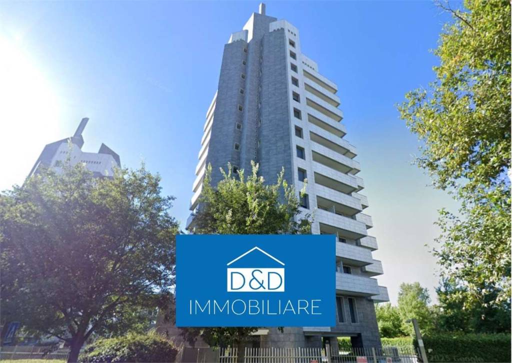 appartamento in vendita a Milano in zona Il Portello